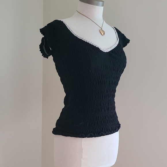 MAJORA Black Top - Picture 7 of 7